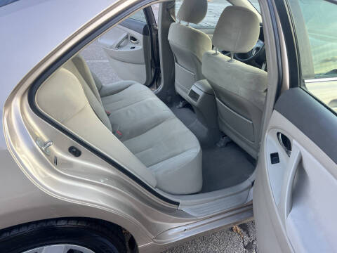 2009 Toyota Camry LE