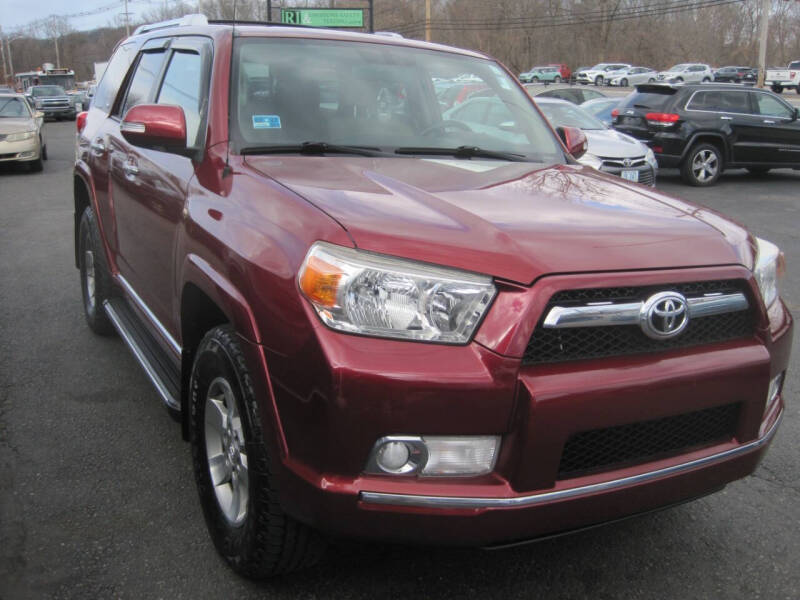 2013 Toyota 4Runner SR5's photo