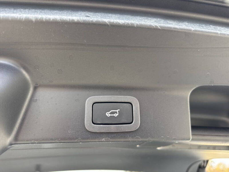 2018 Jaguar F-PACE S