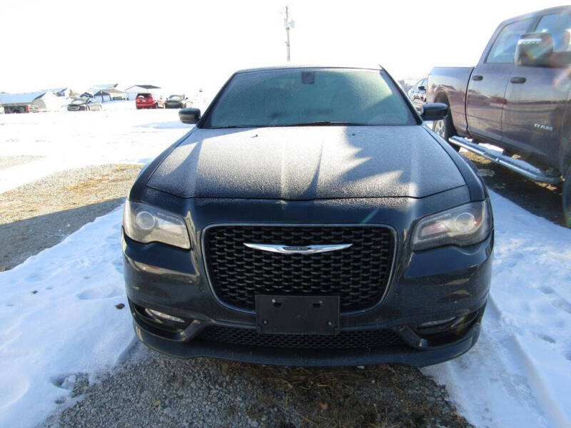 2018 Chrysler 300 S