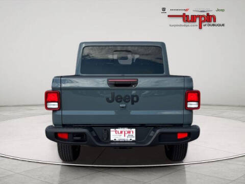 2026 Jeep Gladiator Sport S