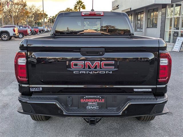 2025 GMC Canyon Elevation