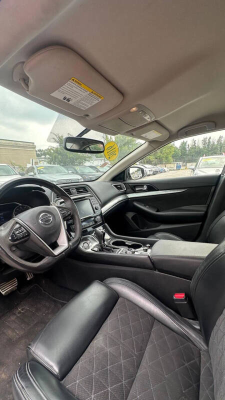 2016 Nissan Maxima
