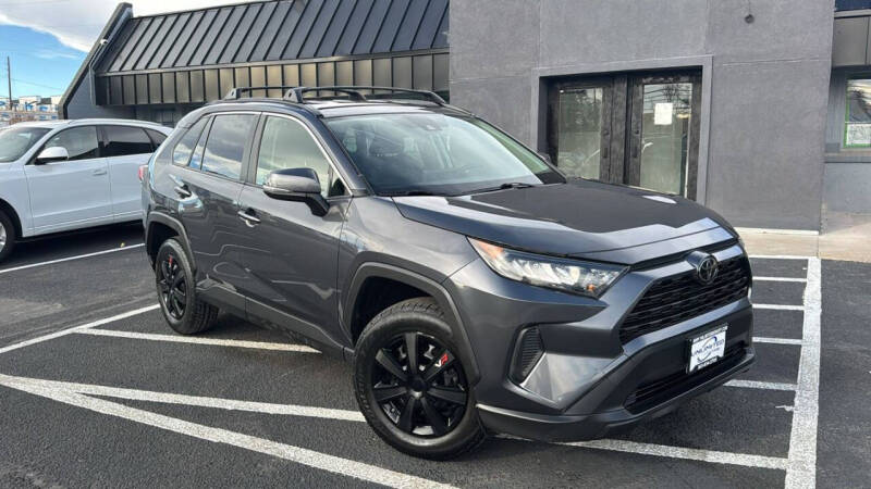2019 Toyota RAV4 LE