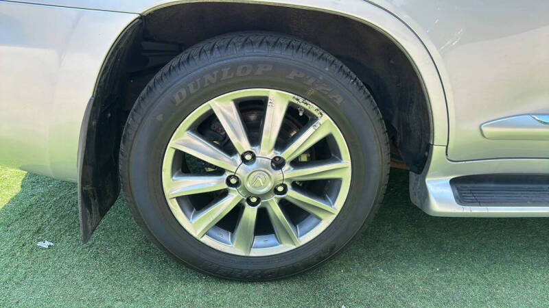 2011 Lexus LX 570