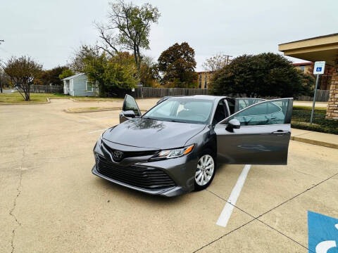 2018 Toyota Camry LE