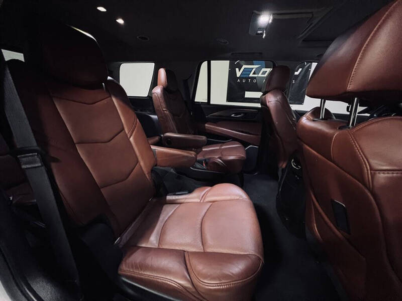 2017 Cadillac Escalade Premium Luxury