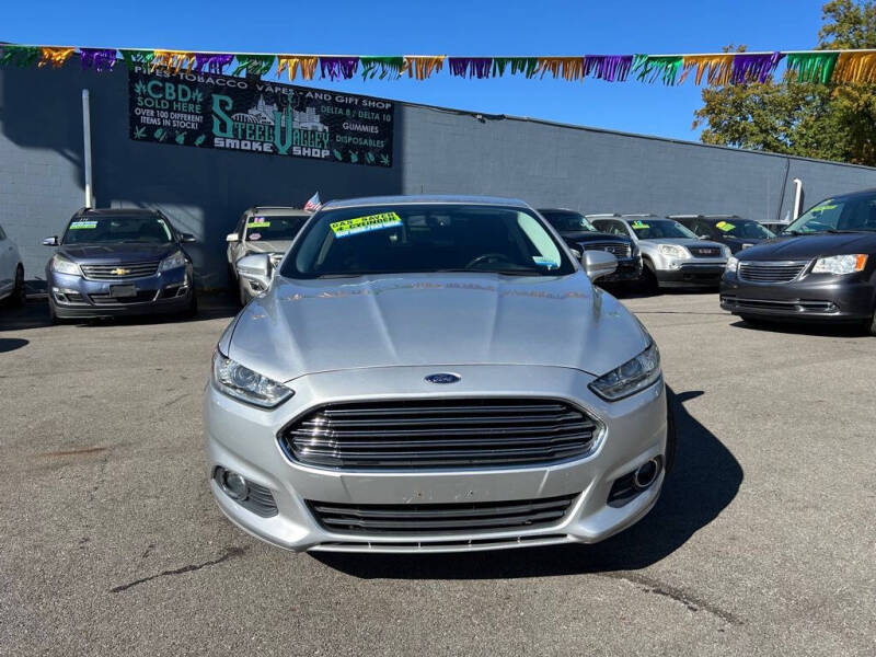 2013 Ford Fusion SE