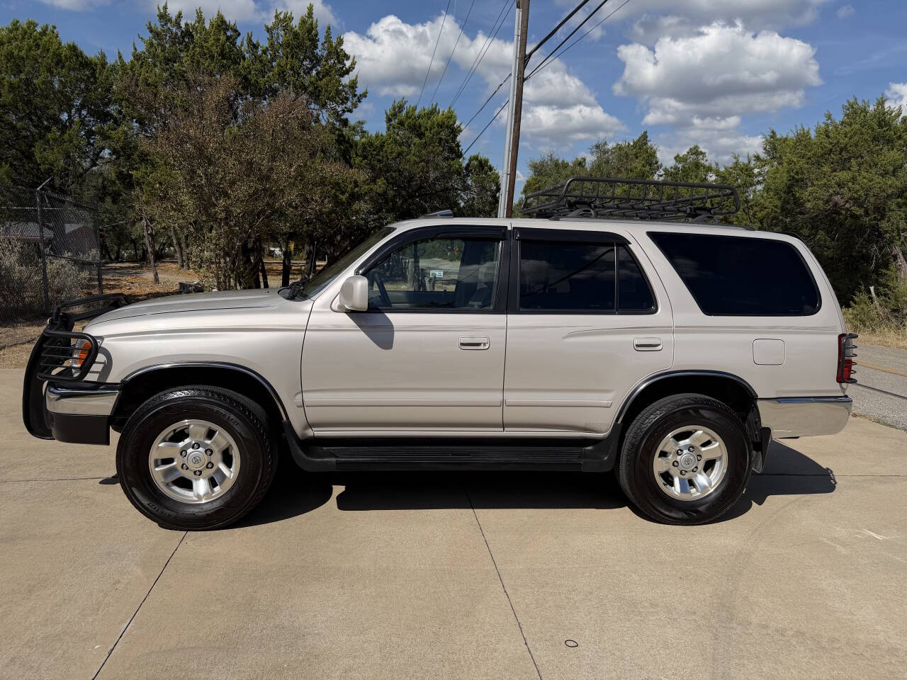 Used Car 2000 Toyota 4runner  Sr5 4dr Suv For Sale Under $10,000 In Austin, Texas