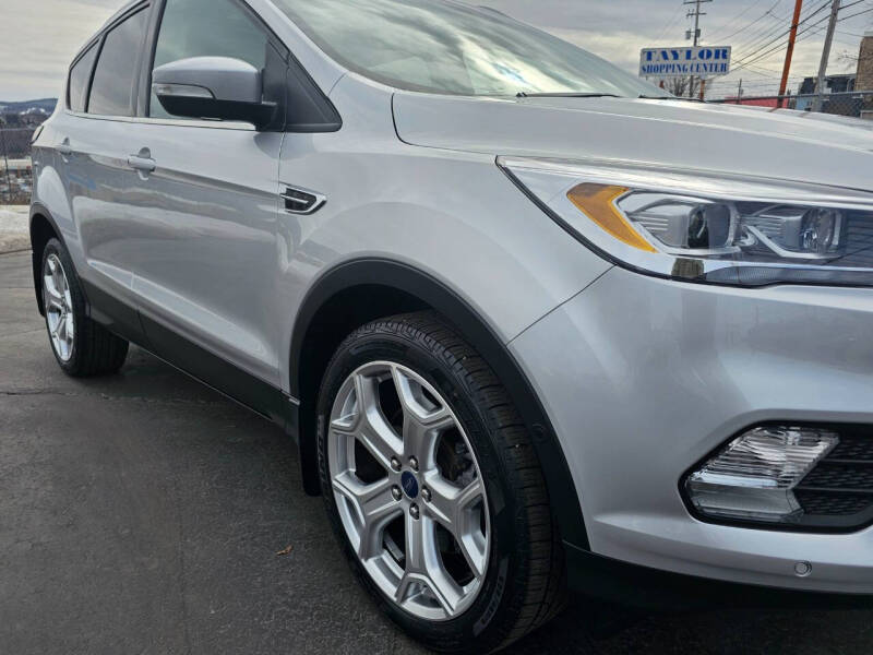 2019 Ford Escape Titanium