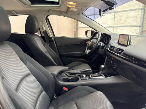 2016 Mazda MAZDA3 i Touring
