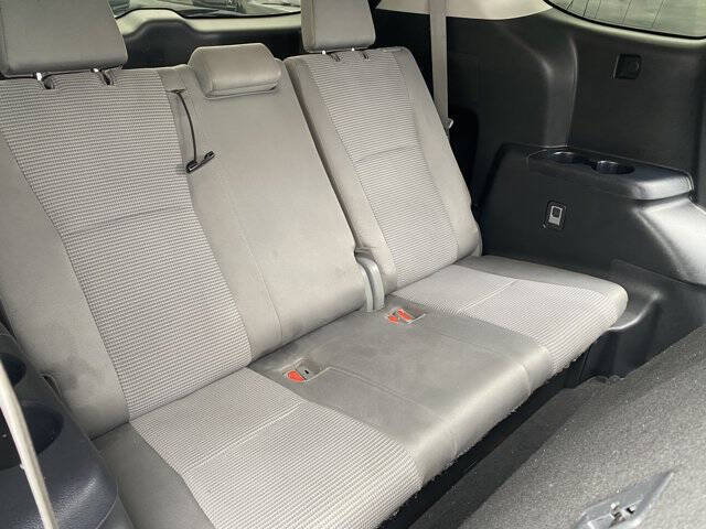 2020 Toyota Highlander L