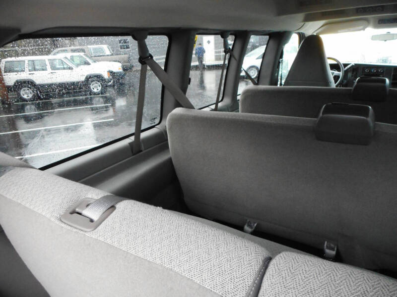 2017 Chevrolet Express LT 3500
