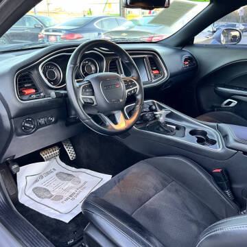 2016 Dodge Challenger R/T Scat Pack