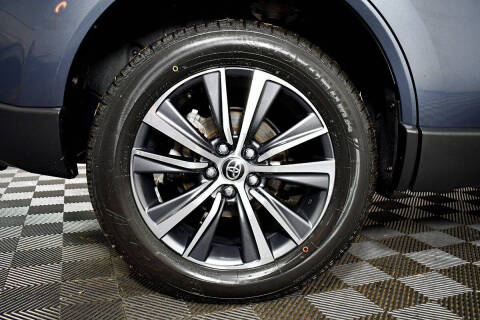 2021 Toyota Venza LE