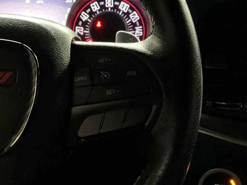 2015 Dodge Challenger R/T Plus Shaker