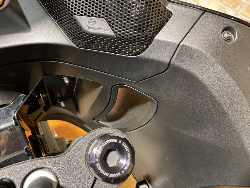 2023 Harley-Davidson Low Rider® ST