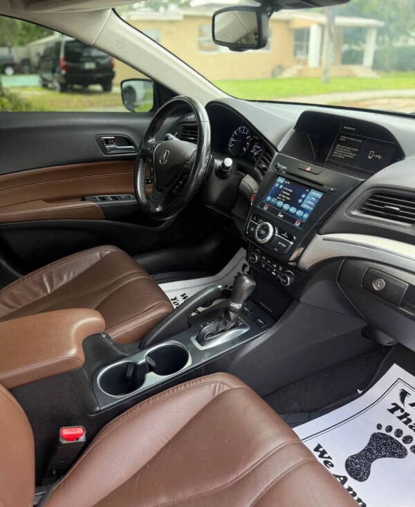 2019 Acura ILX w/Tech