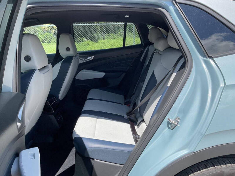 2023 Volkswagen ID.4 Pro S Plus