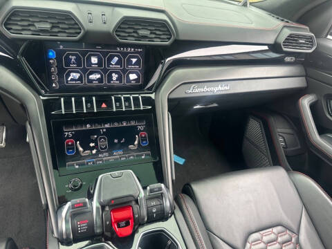 2021 Lamborghini Urus