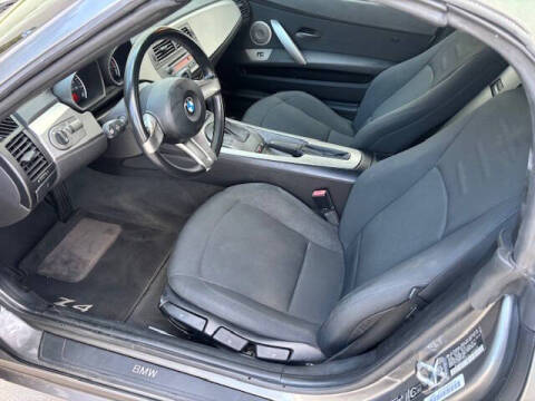 2003 BMW Z4 2.5i