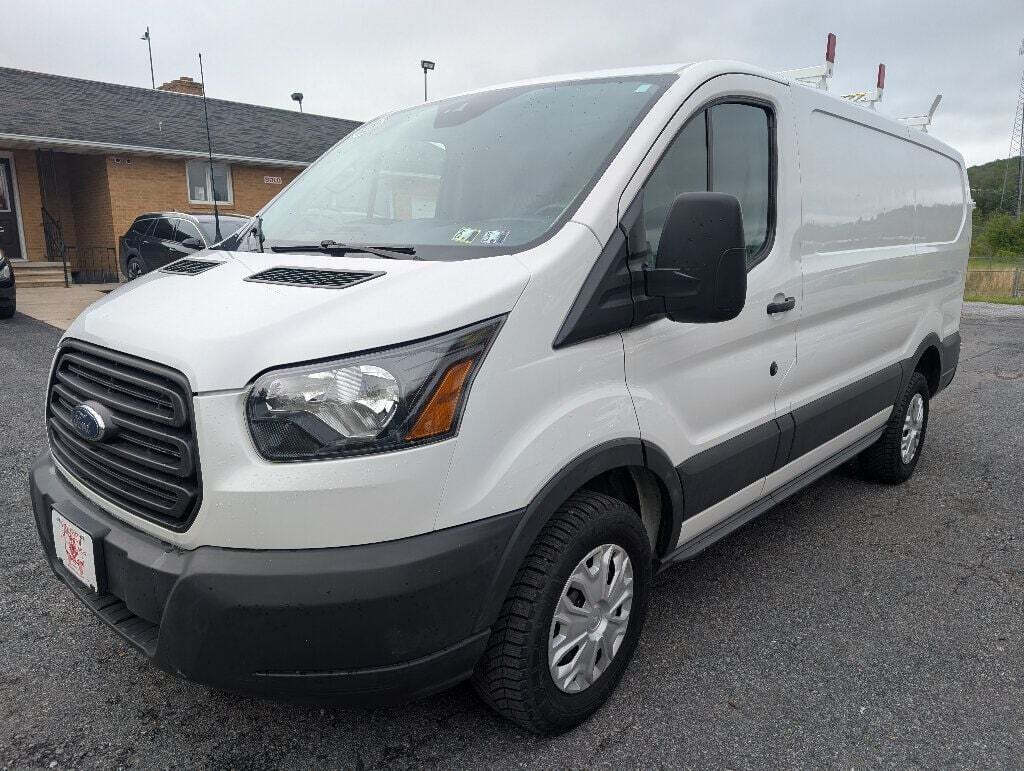 2017 Ford Transit 7