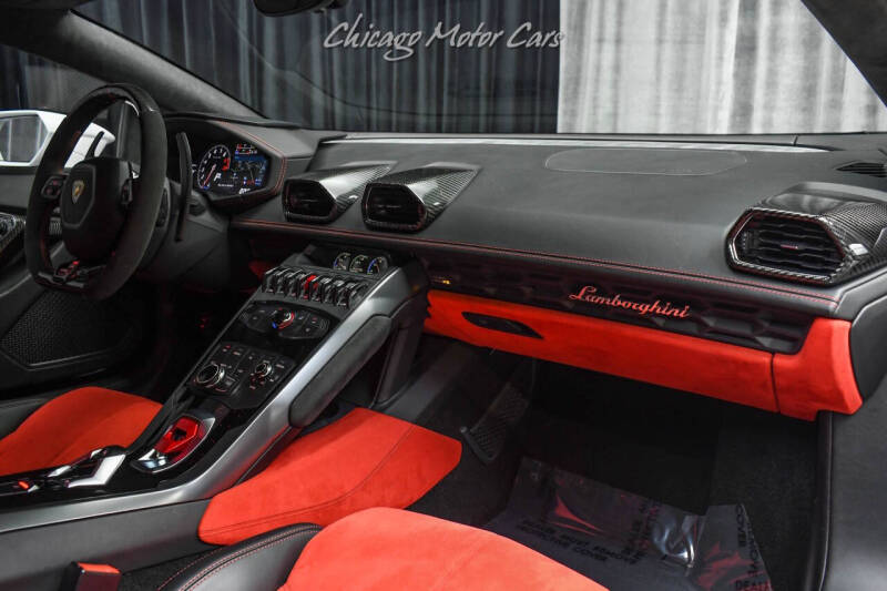 2016 Lamborghini Huracan LP 580-2