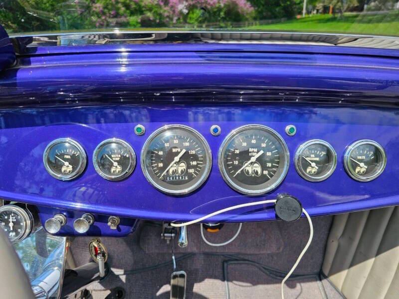 1932 Ford Highboy 32