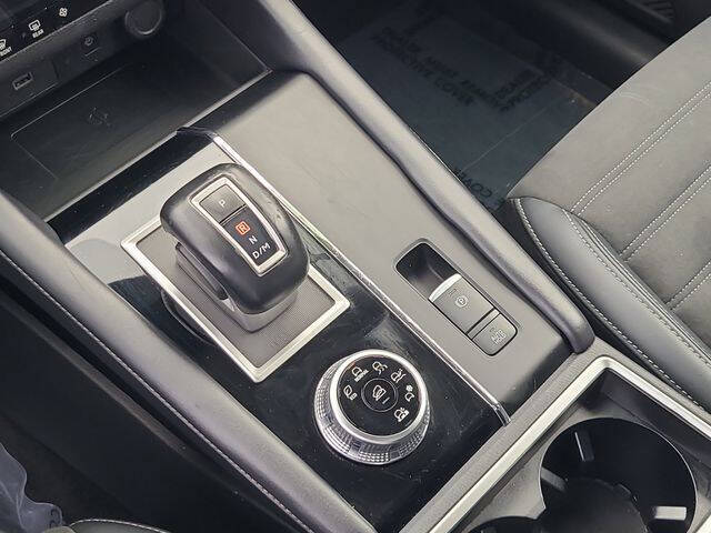2024 Mitsubishi Outlander SE