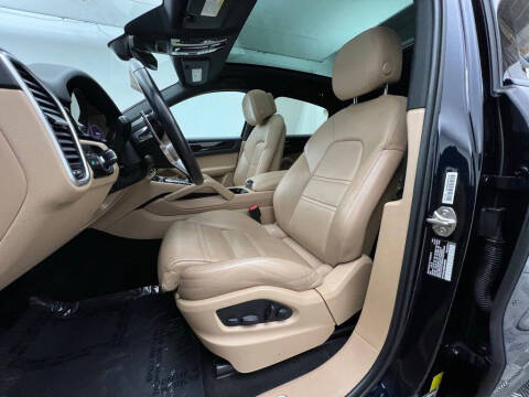 2022 Porsche Cayenne