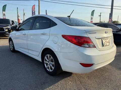 2014 Hyundai Accent GLS