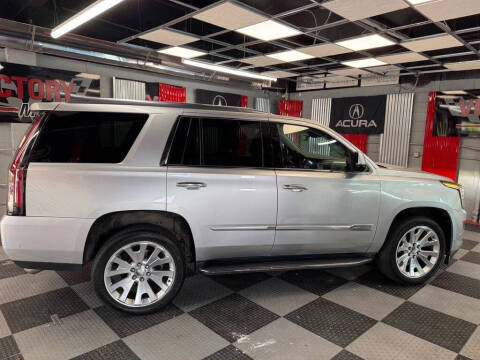 2019 Cadillac Escalade Luxury