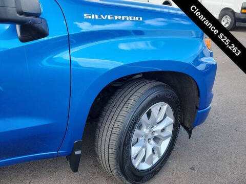 2022 Chevrolet Silverado 1500 Custom