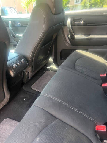 2013 GMC Acadia SLE-1