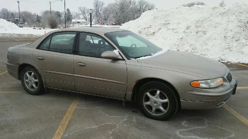 2002 Buick Regal for sale at Southtown Auto Sales in Albert Lea MN