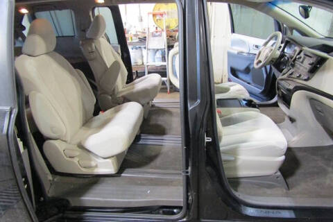 2012 Toyota Sienna