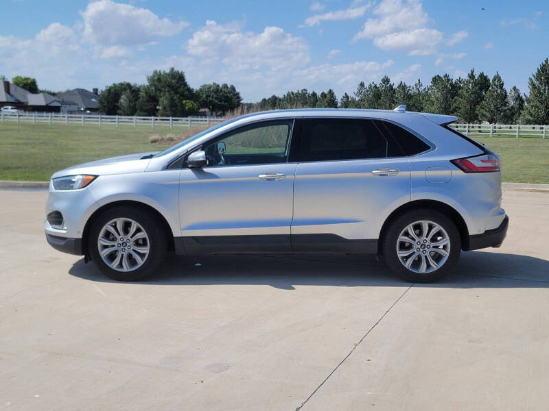 2019 Ford Edge Titanium