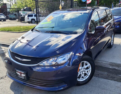 2020 Chrysler Voyager LX