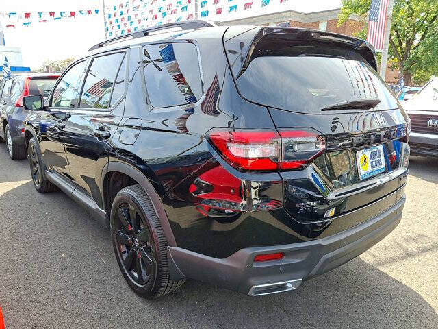 2025 Honda Pilot Black Edition