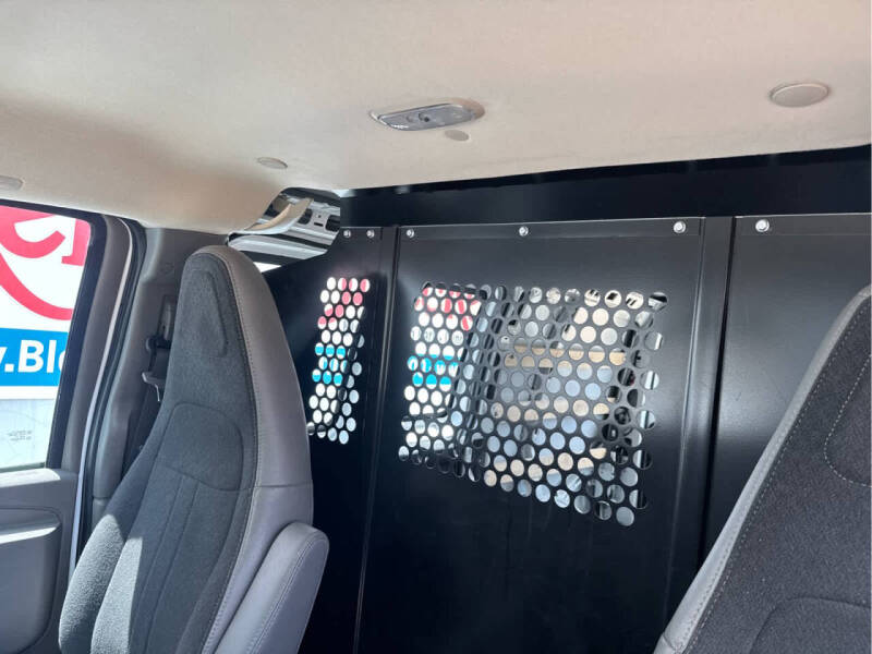 2024 Chevrolet Express 2500