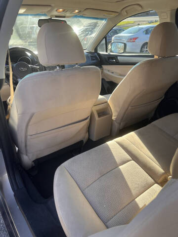 2017 Subaru Outback 2.5i Premium