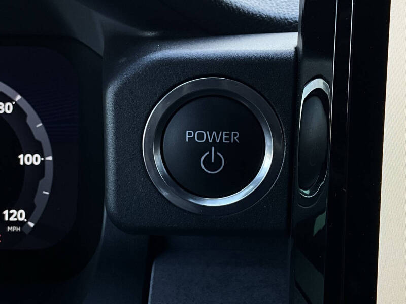 2025 Toyota 4Runner Trailhunter HV