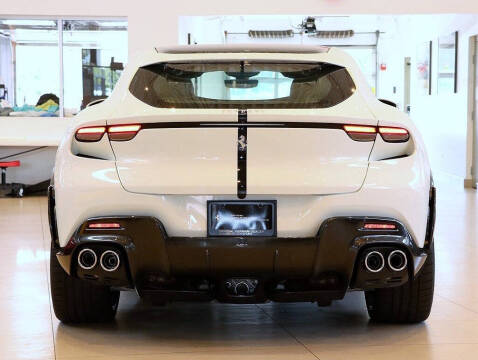 2024 Ferrari Purosangue