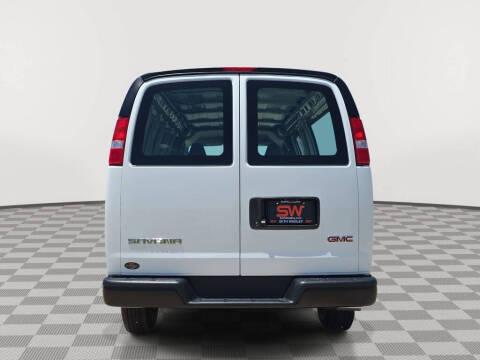2026 GMC Savana 2500