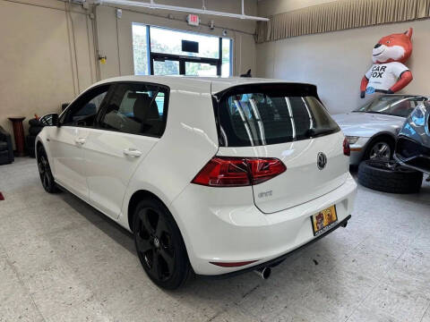 2016 Volkswagen Golf GTI