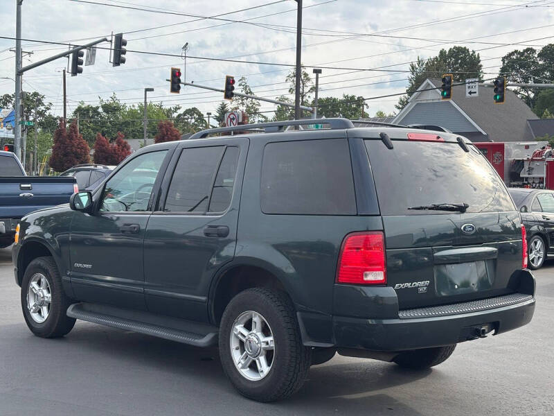 2004 Ford Explorer XLT