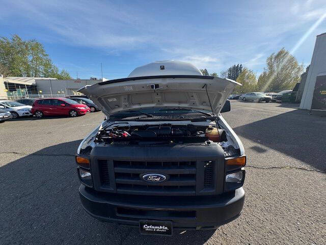 2013 Ford E-Series E-350 SD