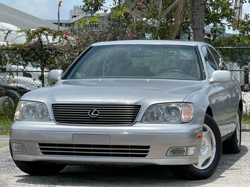 1998 Lexus LS 400