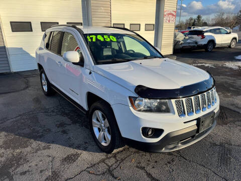 2015 Jeep Compass for sale at Uptown Auto in Fulton NY