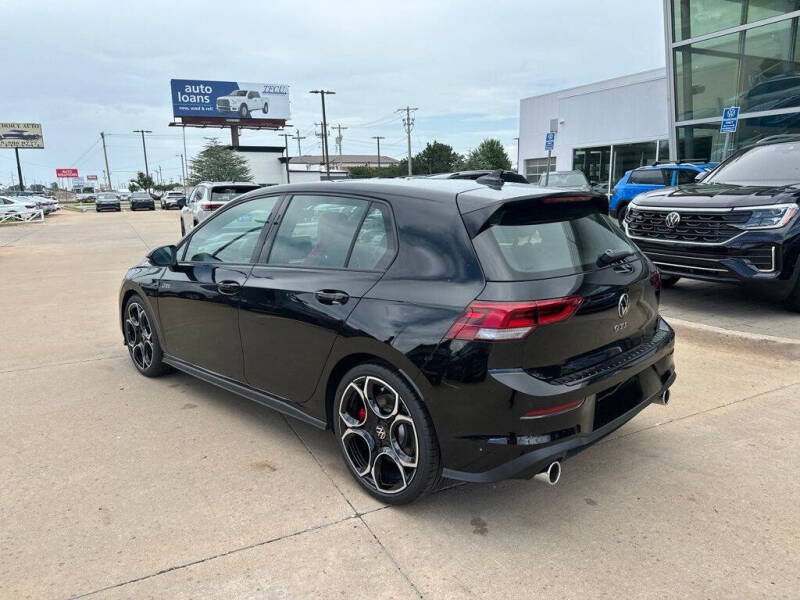 2026 Volkswagen Golf GTI Autobahn
